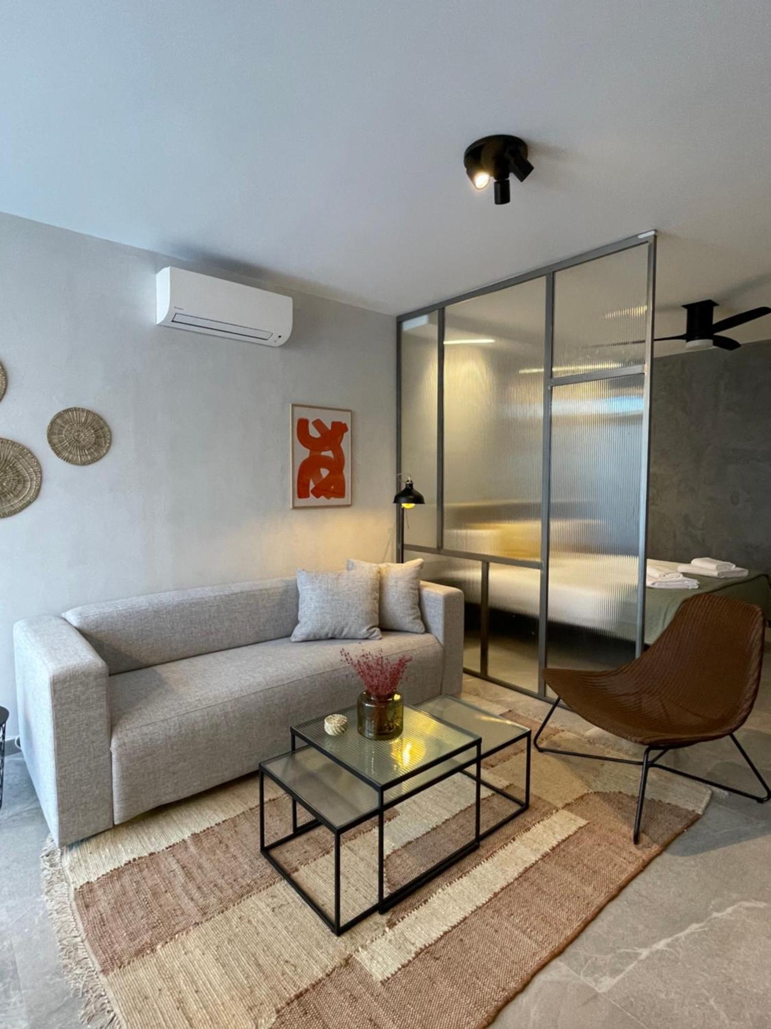 Global Home-ocana * Madryt